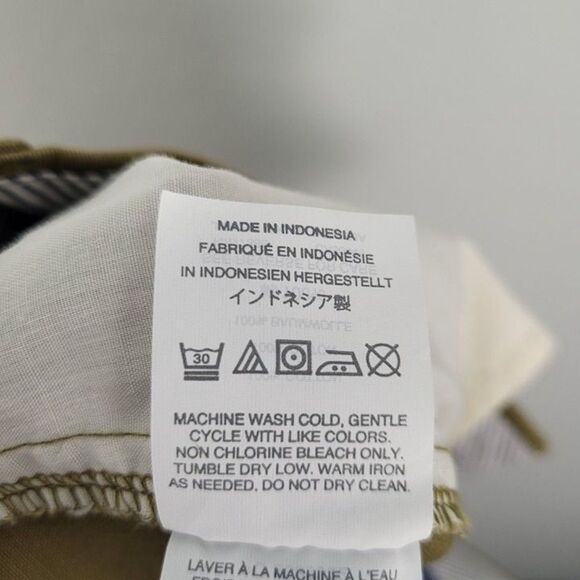 J. Crew Size 6 Chino Shorts 3" Inseam Olive Green - Picture 9 of 10